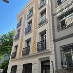Fatihte Ulasima Yakin 3+1 Suite